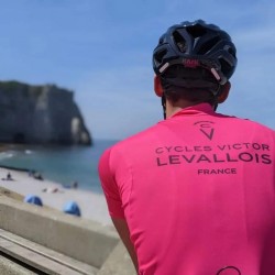 Maillot rose Cycles Victor