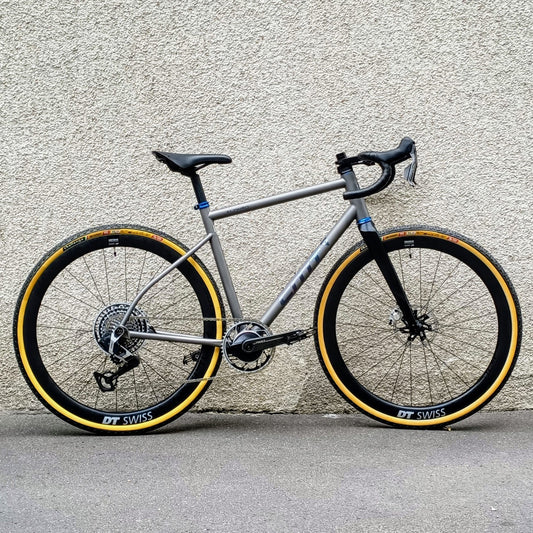 CMT CX Gravel titane