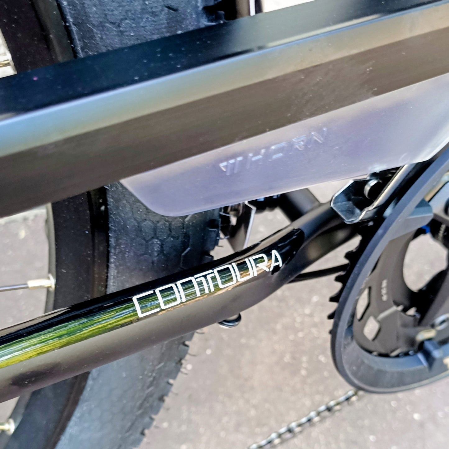 Contoura Fe-9 — Vélo touring entièrement personnalisable