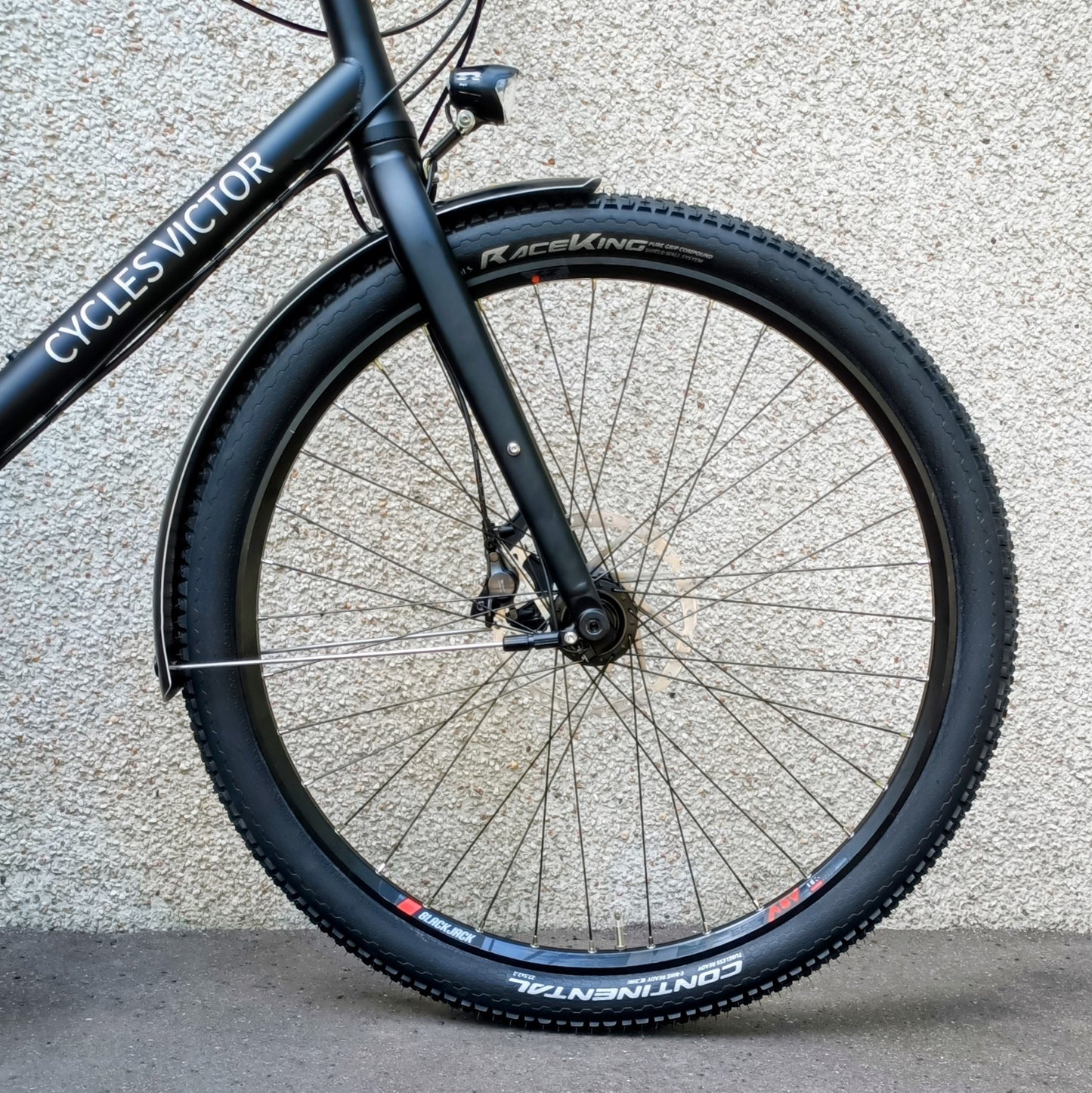 Contoura Fe-9 — Vélo touring entièrement personnalisable