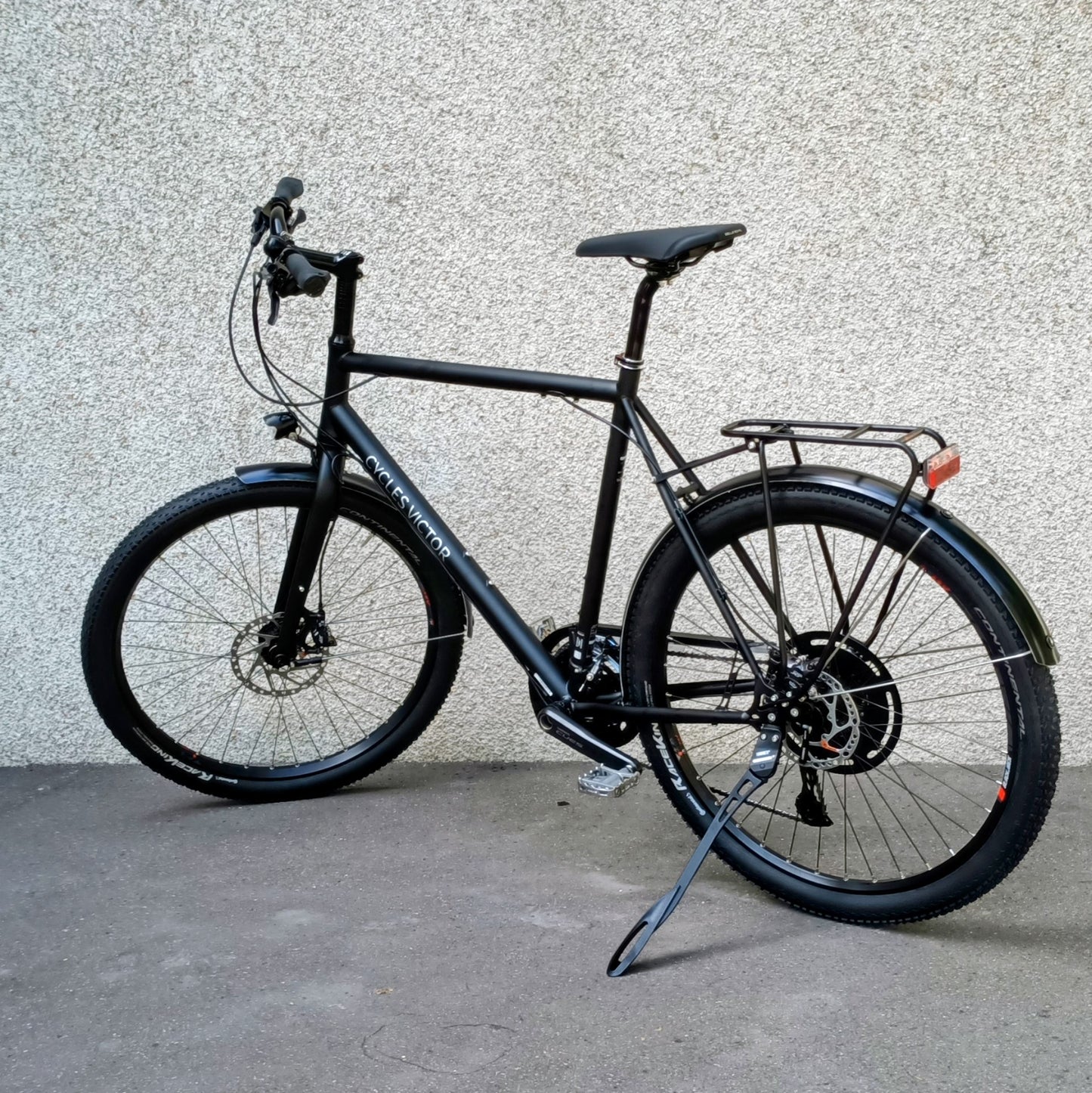 Contoura Fe-9 — Vélo touring entièrement personnalisable