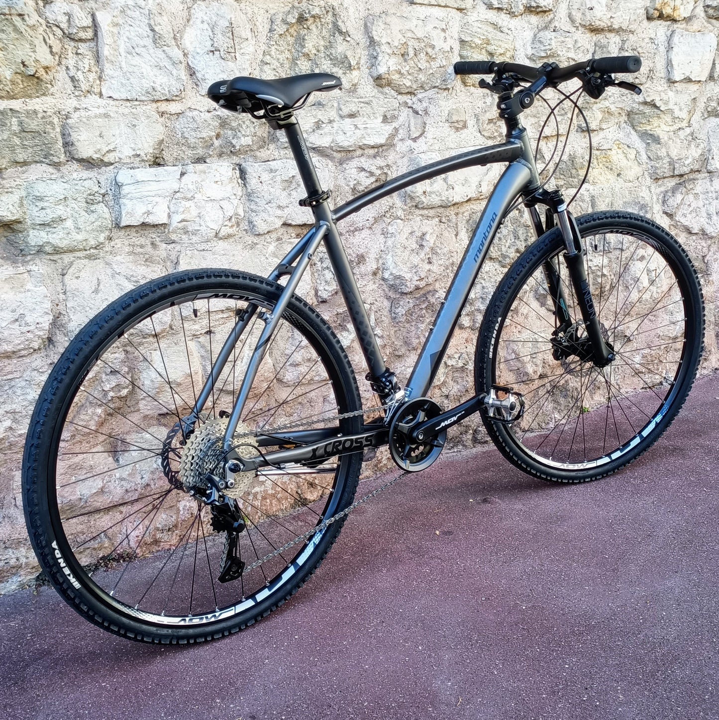 Montana X-Cross - dispo sur demande