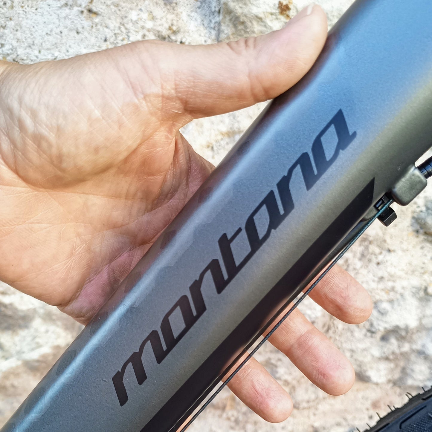 Montana X-Cross - dispo sur demande