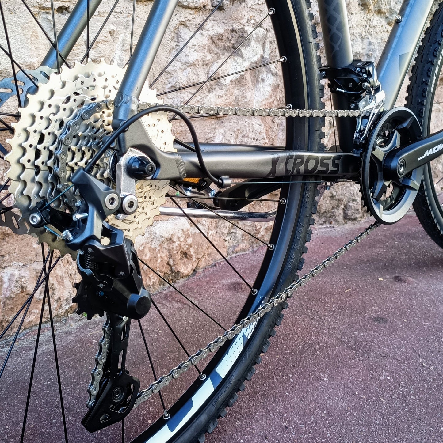 Montana X-Cross - dispo sur demande