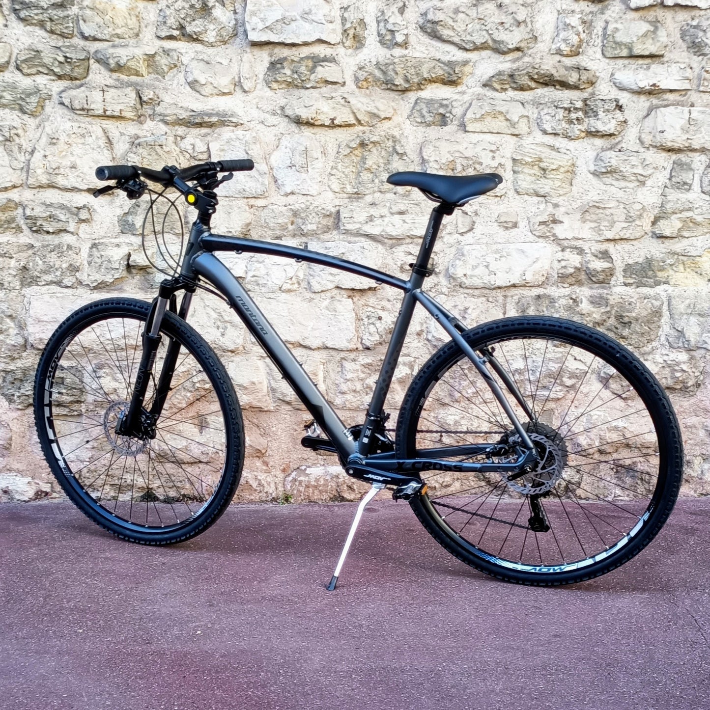 Montana X-Cross - dispo sur demande