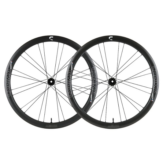 Paire de roues carbone Corima Essentia 42