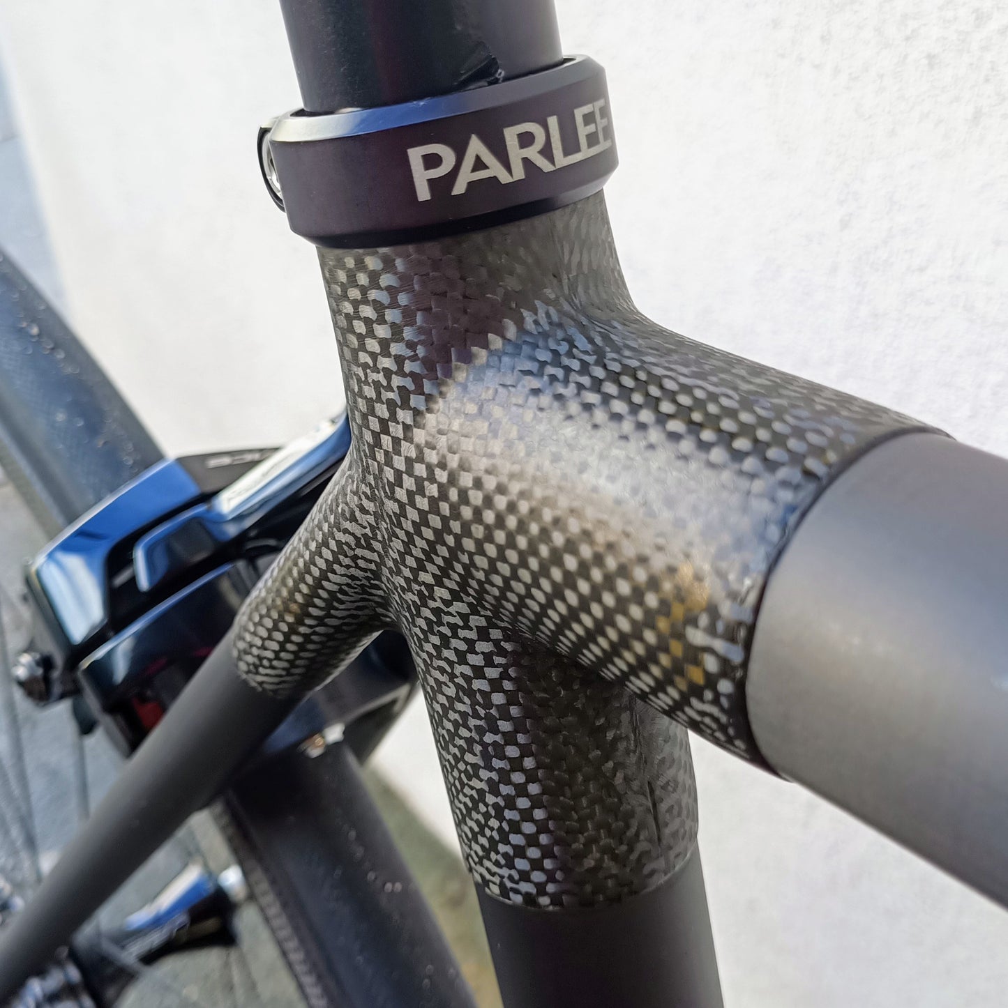 Parlee Z1