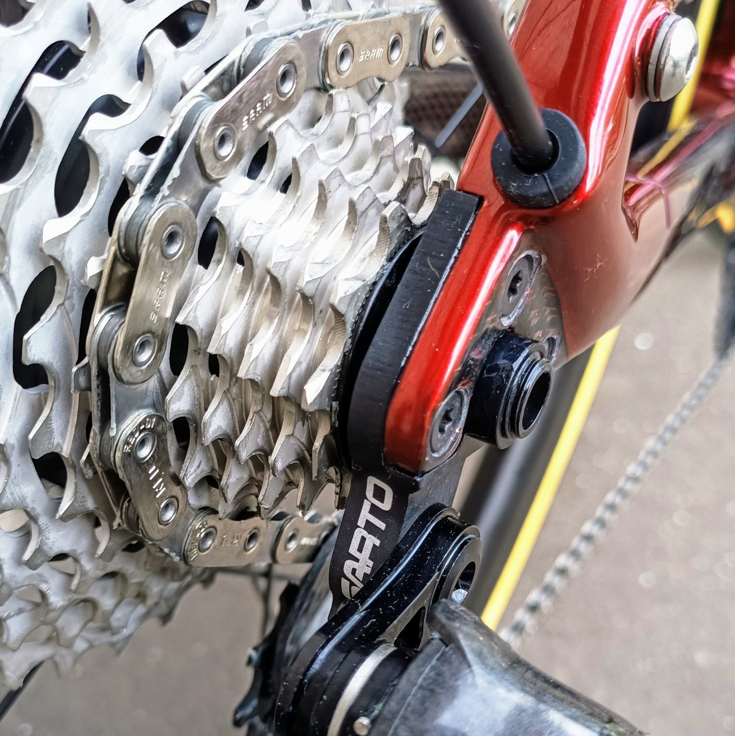 Sarto Seta Gravel tri-composite Classified (rouge/carbone)