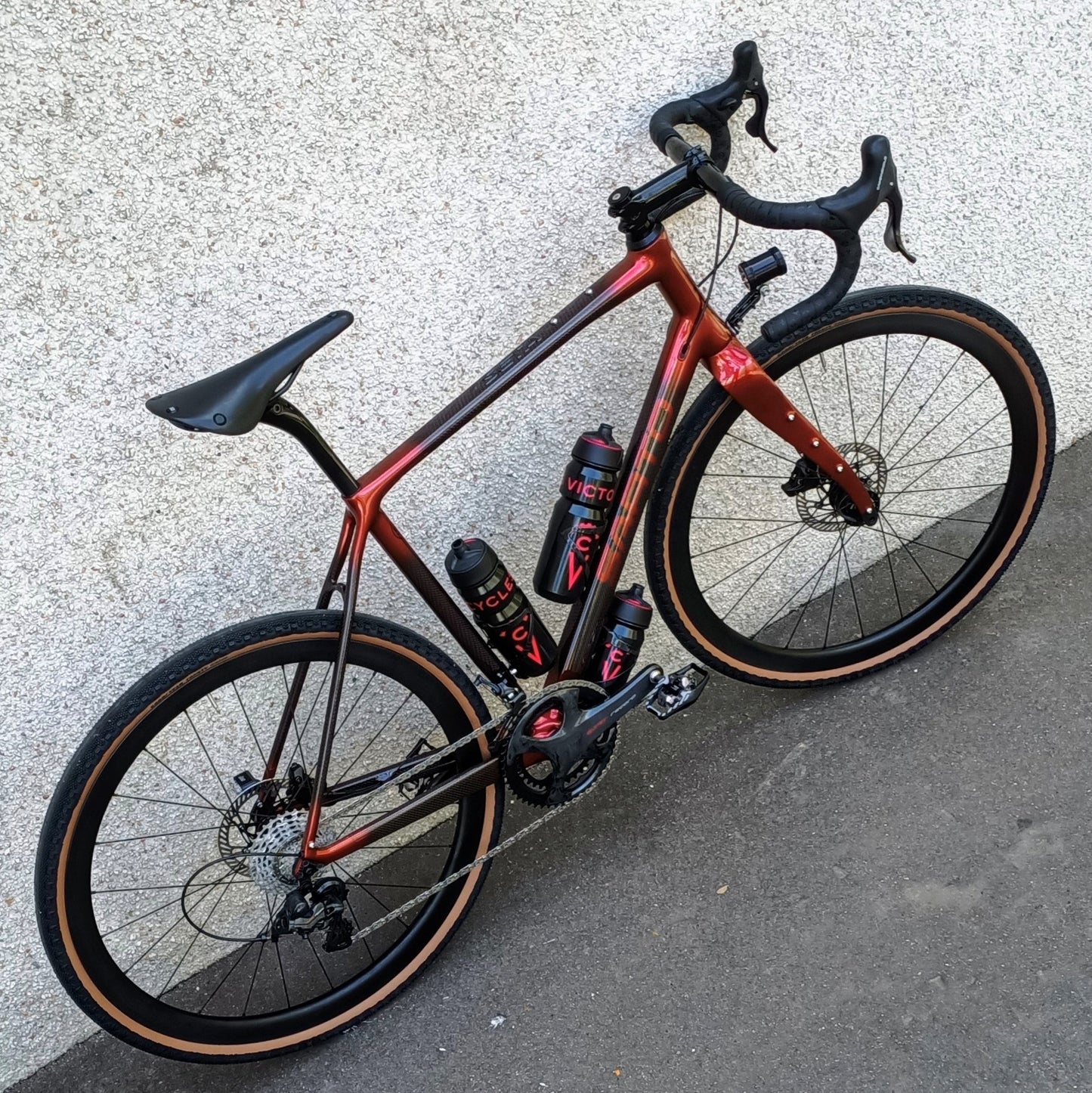 Sarto Seta Gravel tri-composite Classified (rouge/carbone)