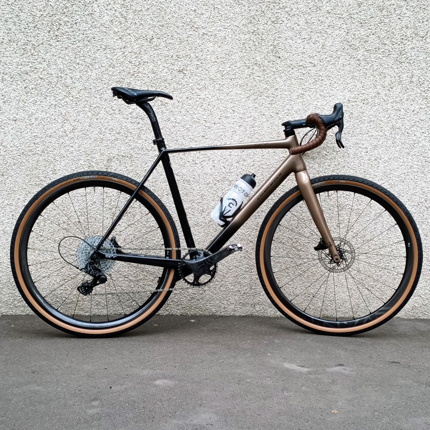 Sarto Gravel TA x Campa (marron/noir)