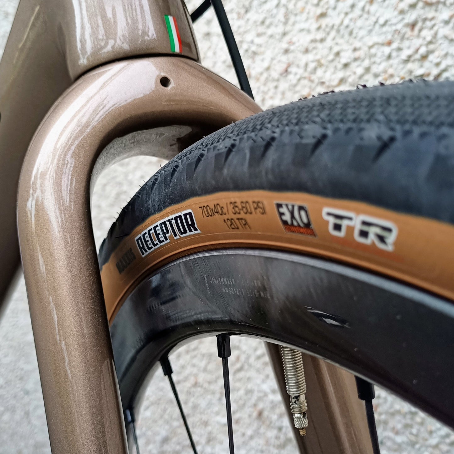 Sarto Gravel TA x Campa (marron/noir)