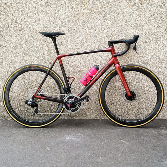 Sarto Seta Plus tri-composite (rouge/carbone)