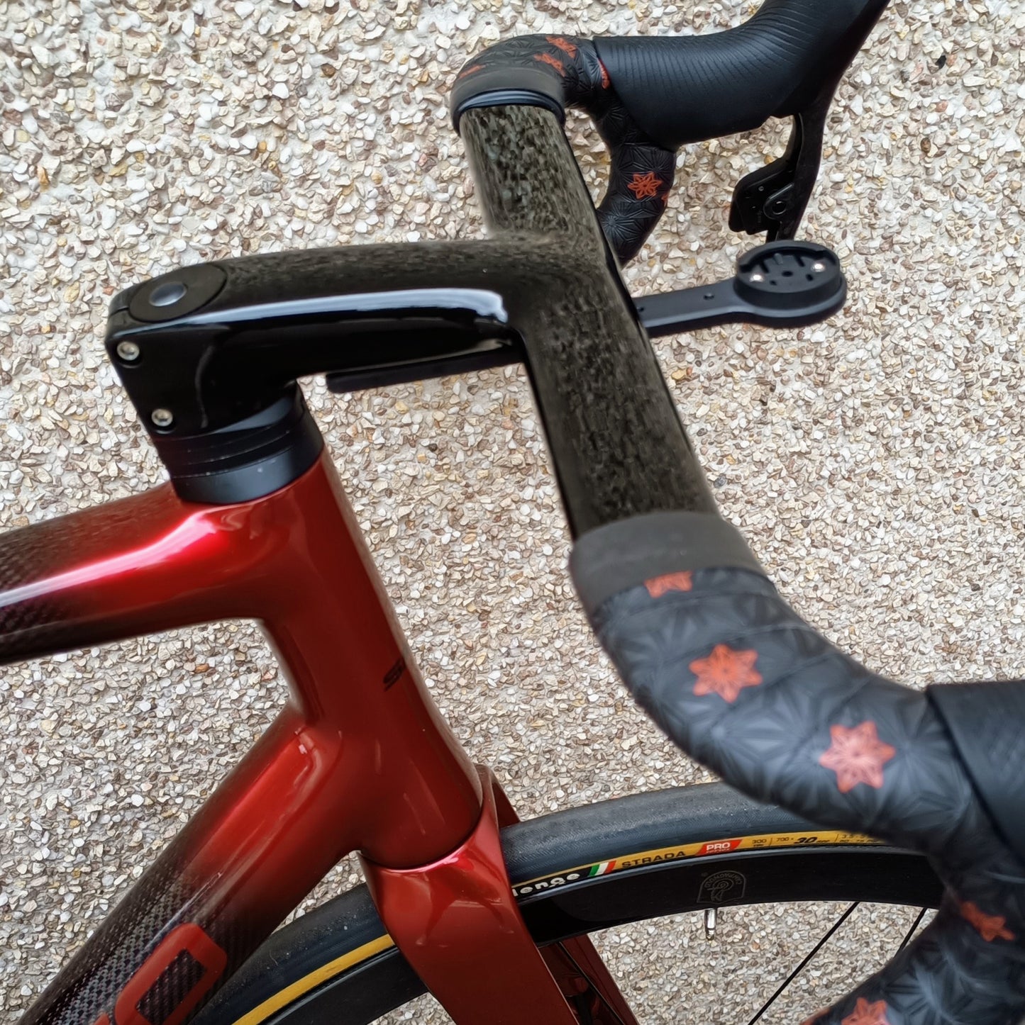 Sarto Seta Plus tri-composite (rouge/carbone)