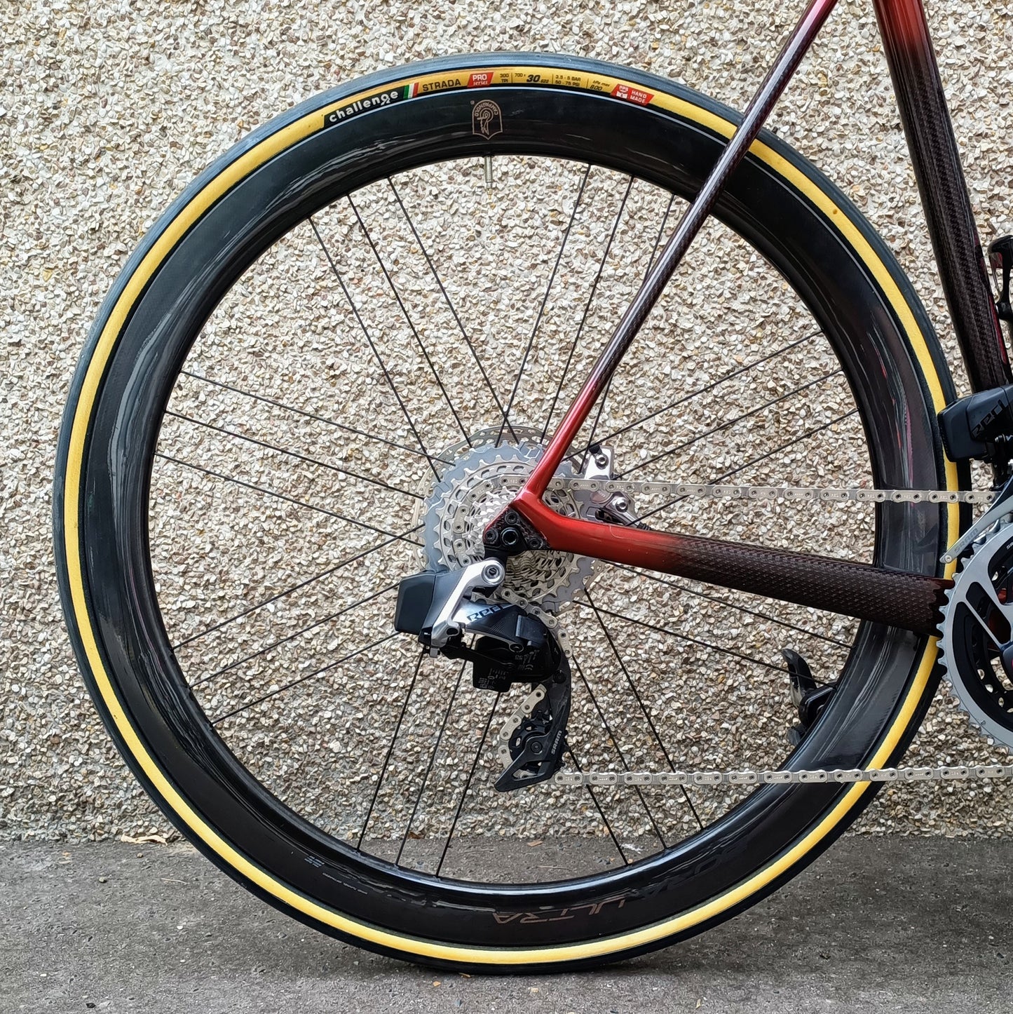 Sarto Seta Plus tri-composite (rouge/carbone)
