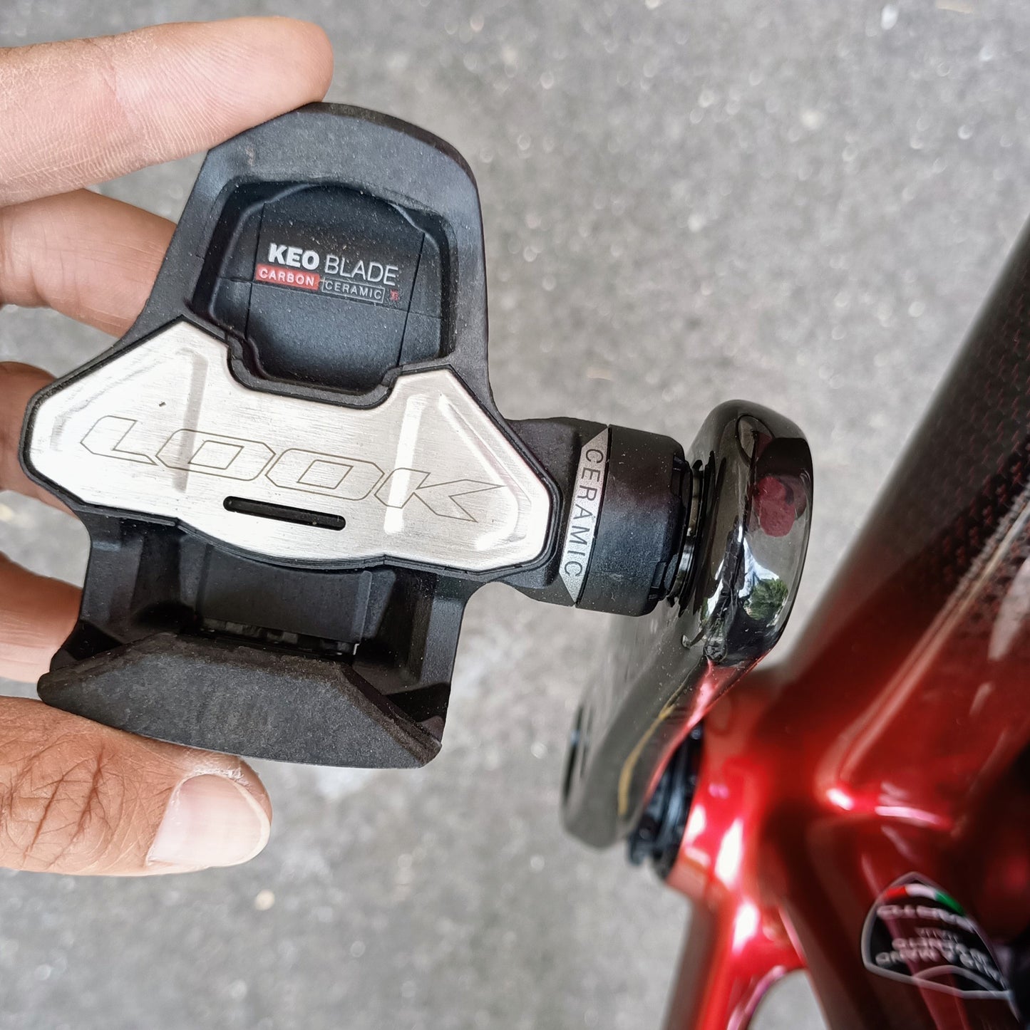 Sarto Seta Plus tri-composite (rouge/carbone)