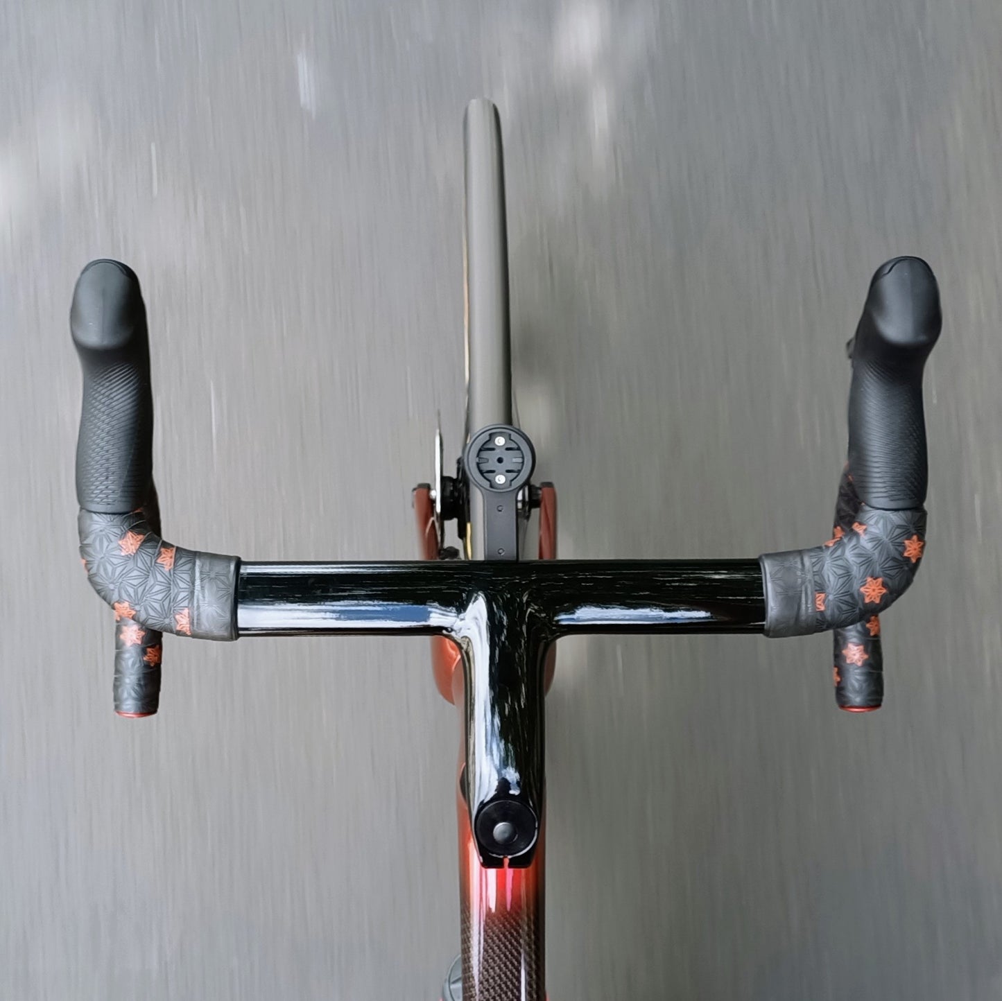 Sarto Seta Plus tri-composite (rouge/carbone)