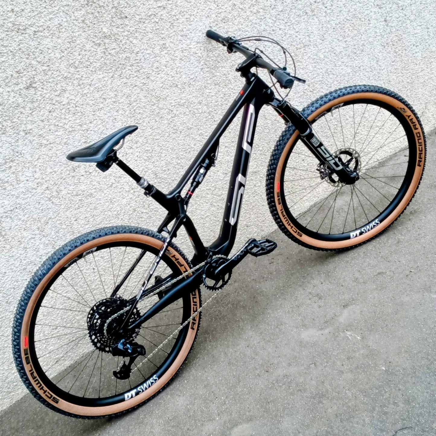 Superior Team XF 29 Factory Racing